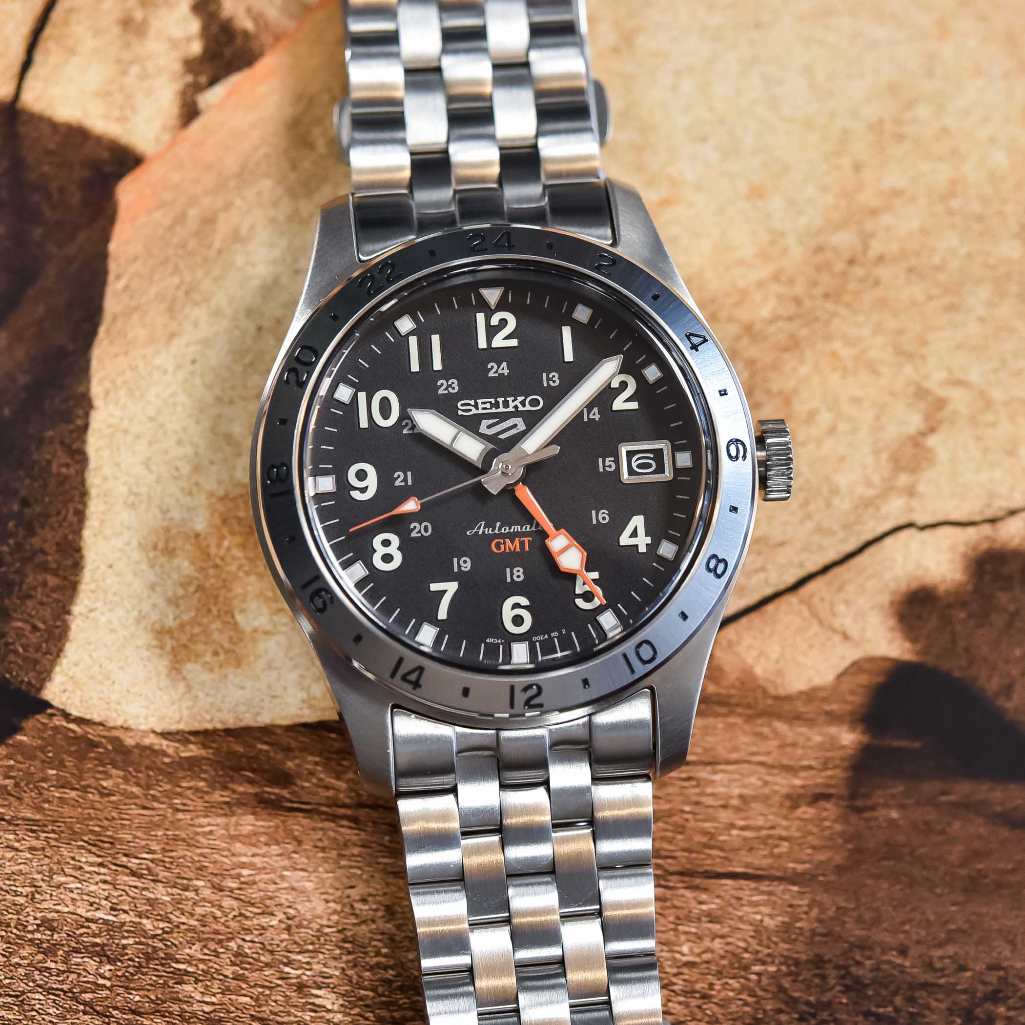 Seiko 5 Sports 100M GMT Style Black Dial Automatic Watch SSK023K1 seiko-5-sports-100m-gmt-style-black-dial-automatic-watch-ssk023k1