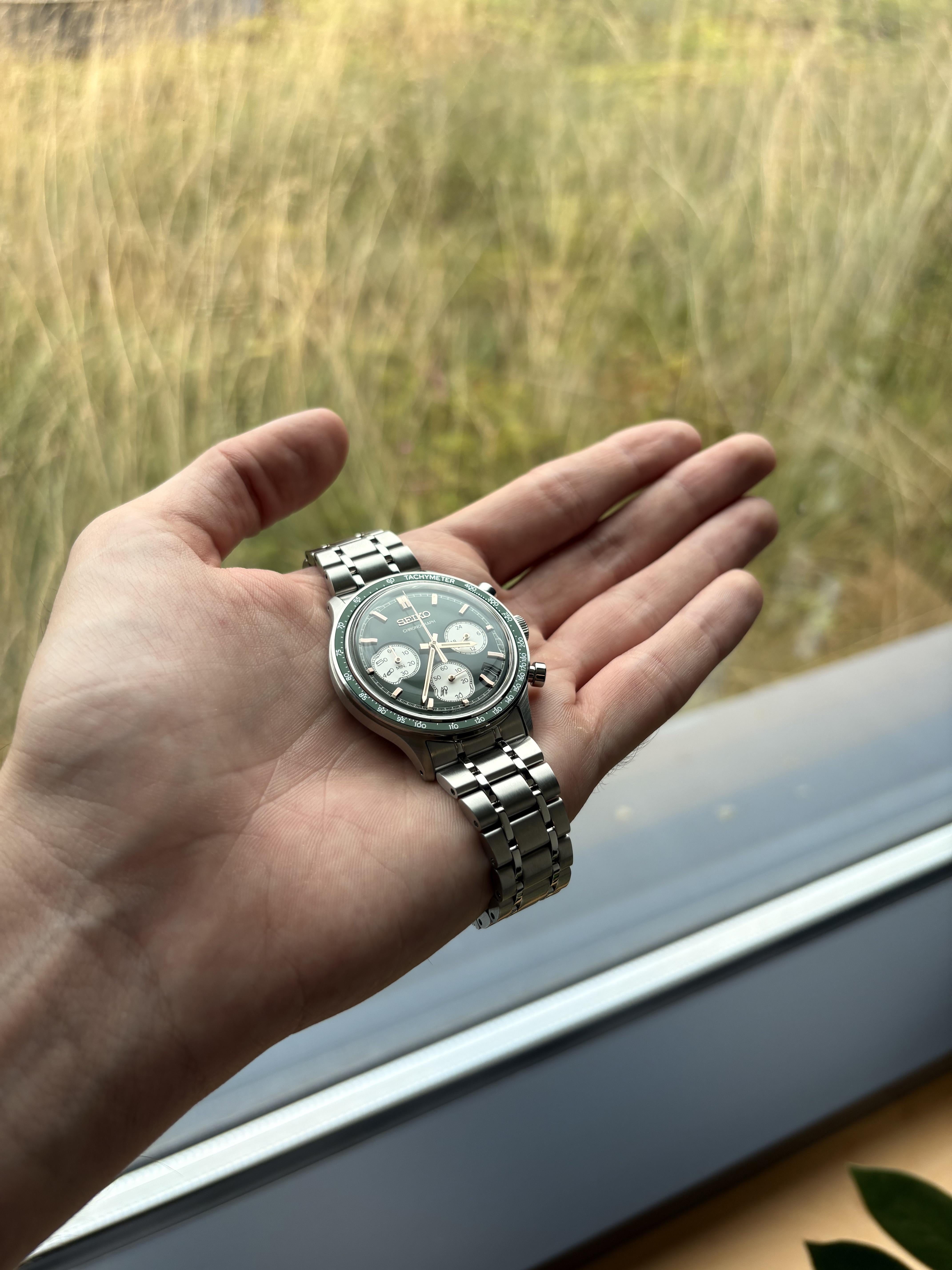 Seiko Chronograph Classic Men's Stainless Steel  Watch SSB481P1 Green