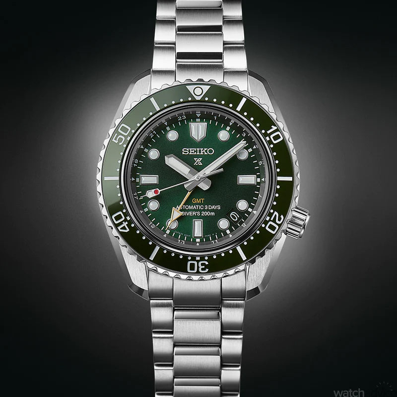 Seiko 1968 Japan Made Hulk Green GMT Baby Marinemaster 200M Men's Diver's Watch SPB381J1