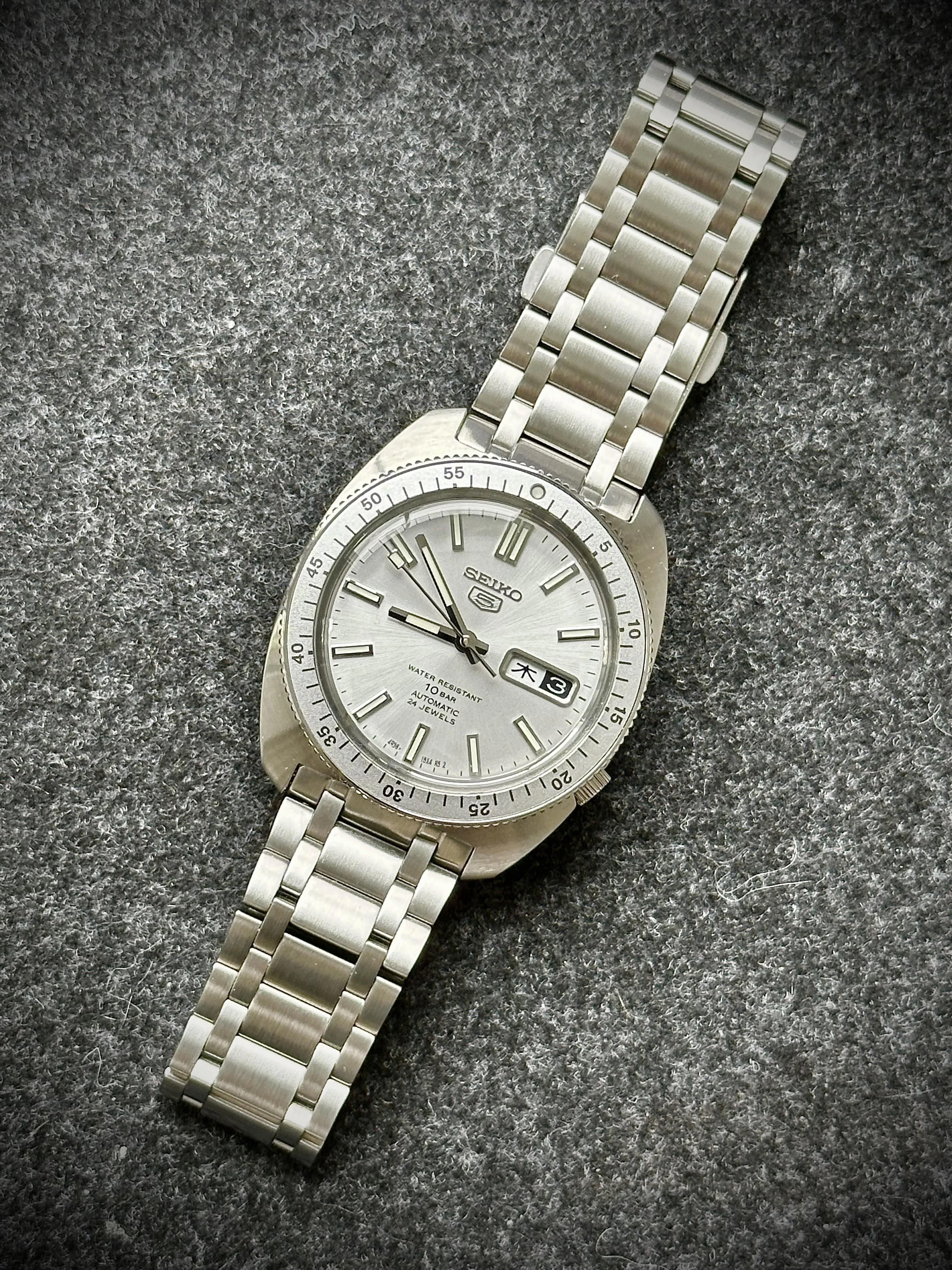 Seiko 5 100M Heritage Silver Limited Edition Automatic Watch SRPL91K1