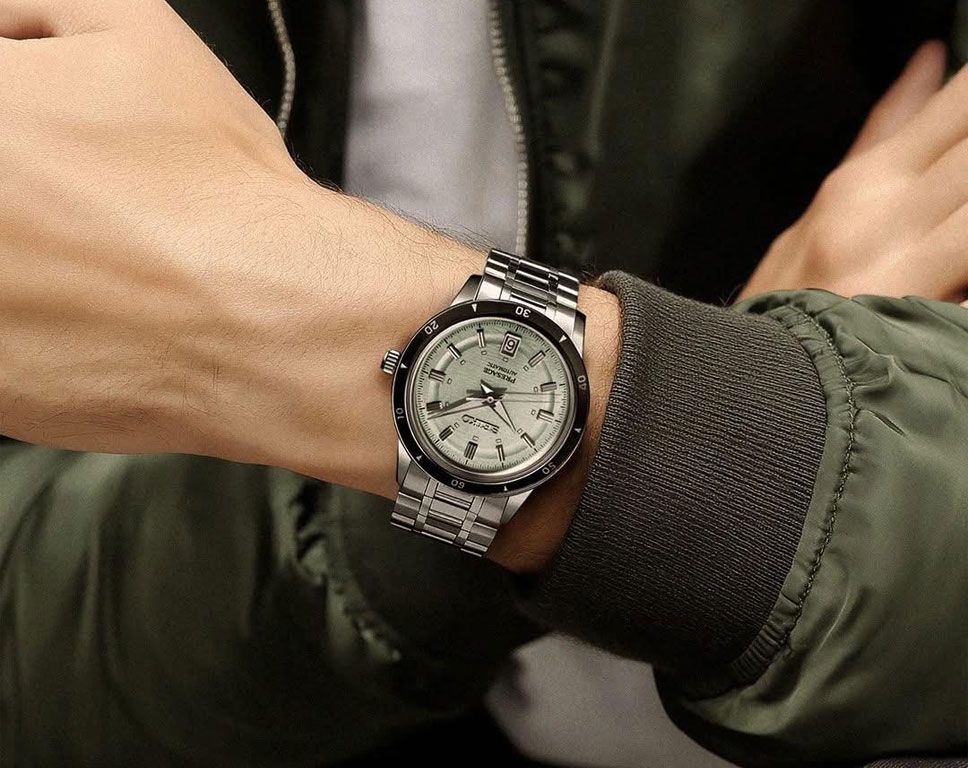 Seiko Presage Style 60 Ice Green Men's Stainless Steel Strap Watch SRPL71J1