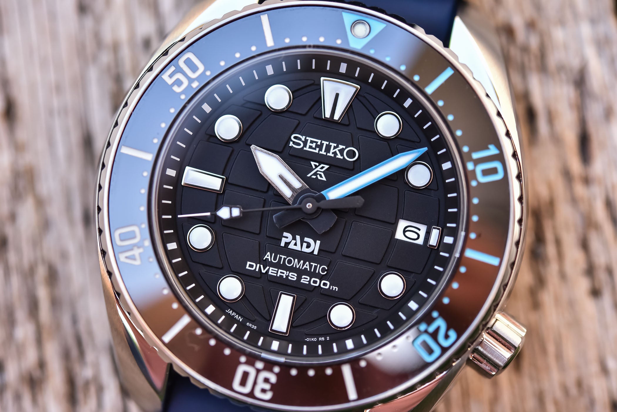 Seiko Prospex PADI SE King Sumo Gradation Diver's Men's Blue Rubber Strap Watch SPB325J1 - Prestige