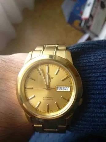 Seiko 5 Classic Men's Size Gold Dial & Plated Stainless Steel Strap Watch SNKE56K1 - Prestige