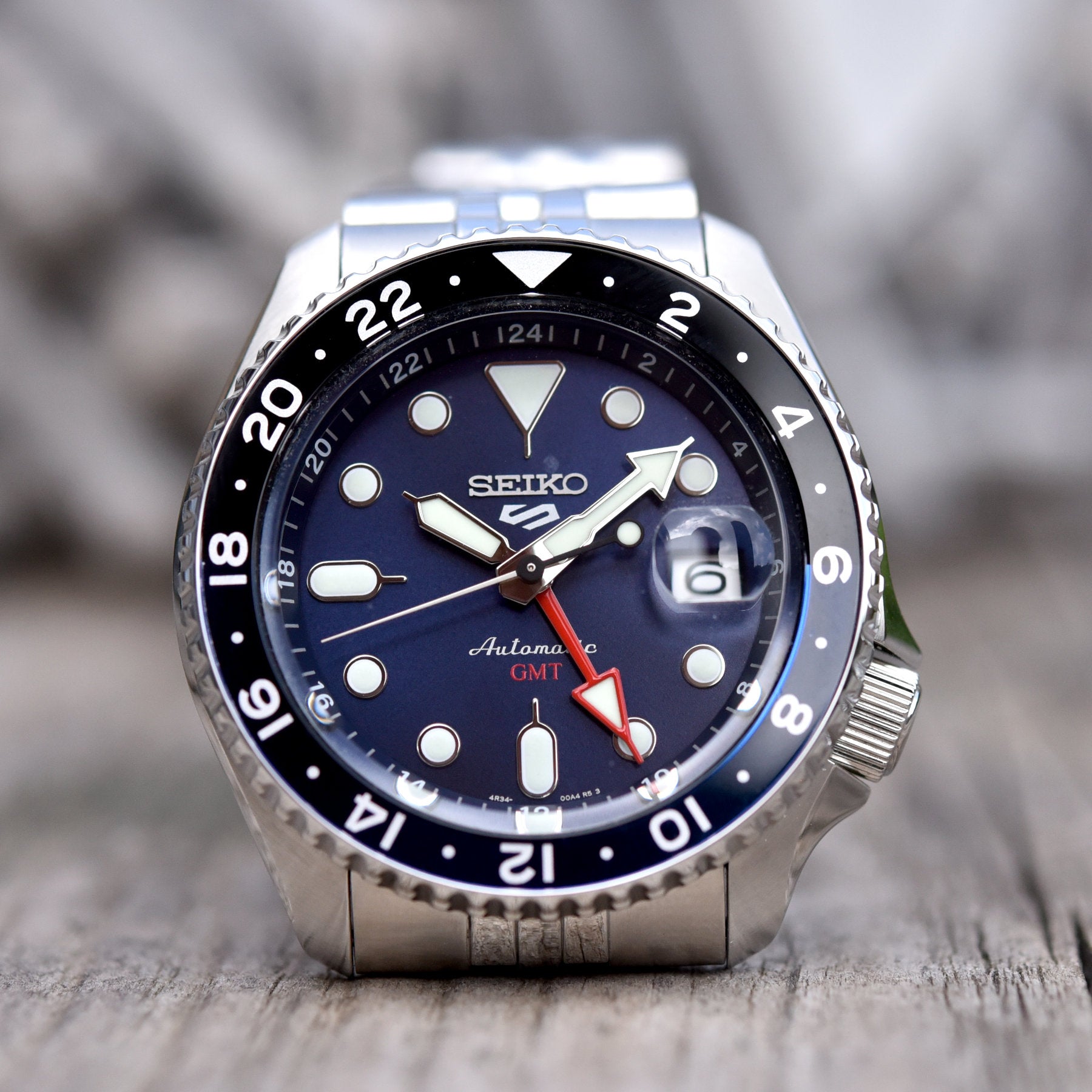 Gmt Automatic Seiko 5 100M GMT Style Blue Dial Automatic Watch SSK003K1 – Prestige