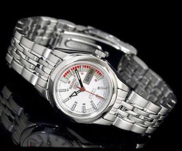 Seiko 5 Classic Ladies Size White Dial Stainless Steel Strap Watch SYMA41K1 - Prestige