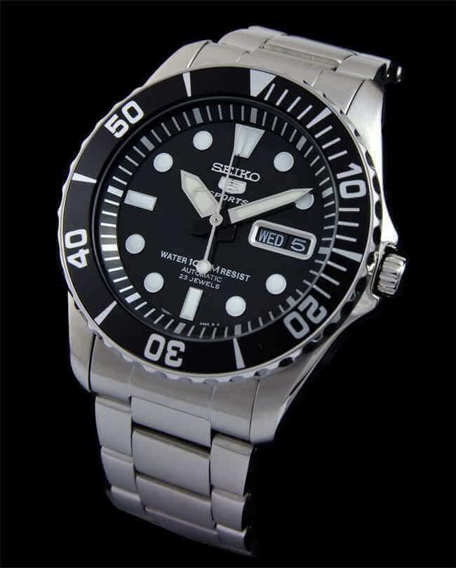 vindue Soak Forbipasserende Seiko 5 Sports Black Sea Urchin Automatic Men's Watch SNZF17K1 – Prestige
