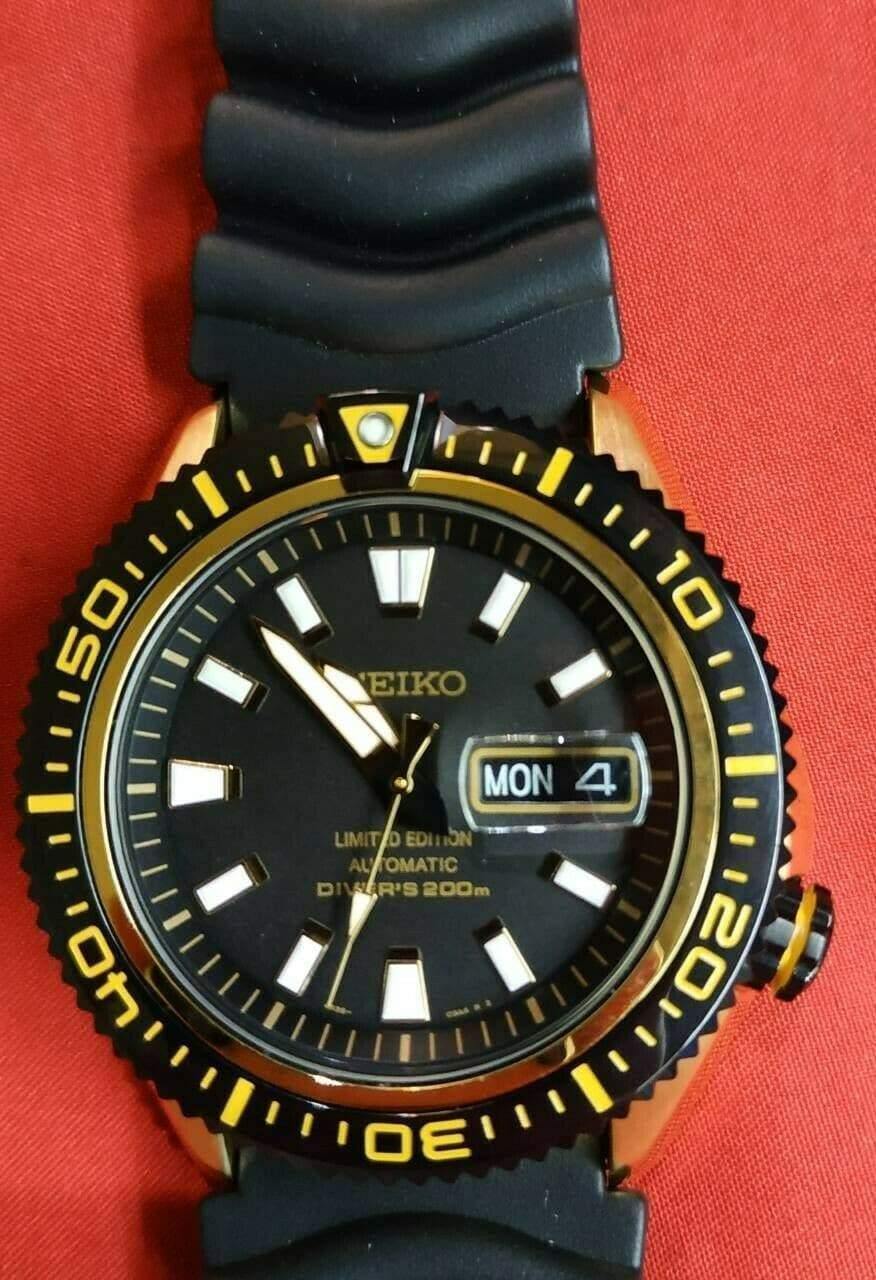 Seiko Limited Edition Men's "Stargate" II Rubber Strap Watch SRP510K1 - Prestige