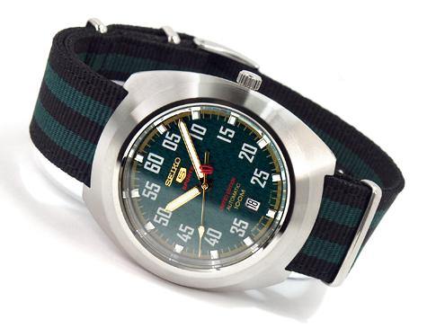 Seiko 5 Sports Japan Made Limited Edition Green Carbon Fiber Dial Helmet Turtle Watch SRPA89J1 - Prestige