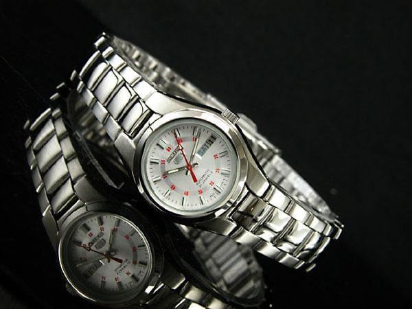 Seiko 5 Classic Ladies Size Silver Dial Stainless Steel Strap Watch SYMC21K1 - Prestige